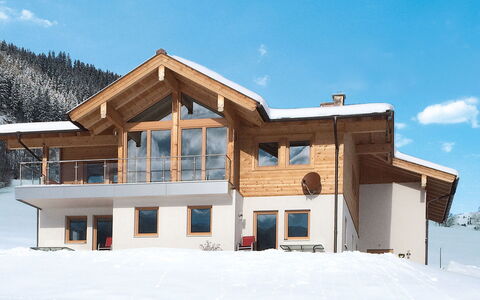 Talmoosen-Bauer: Cielo, Nube, Costruzione, Neve, Finestra, Albero, Casa, Pendenza, Villetta, Raccordo