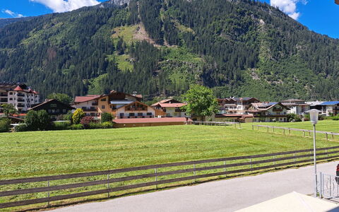 Wegscheider: Cielo, Nube, Pianta, Montagna, Giorno, Natura, Paesaggio Naturale, Albero, Lotto, Costruzione