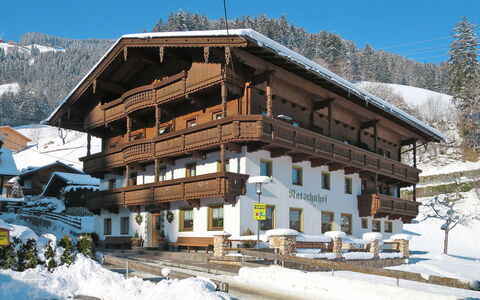 Ratschnhof: Neve, Inverno, Proprietà, Montagna, Casa, Hill Station, Costruzione, Catena Montuosa, Stazione Sciistica, Immobiliare