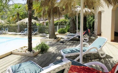 Stella di Mare: Proprietà, Ricorrere, Immobiliare, Vacanza, Albero, Costruzione, Palma, Casa, Piscina, Mobili Da Esterno
