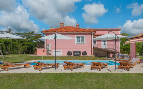 Dordana: Proprietà, Casa, Casa, Costruzione, Immobiliare, Zona Residenziale, Lotto, Villa, Architettura, Estate