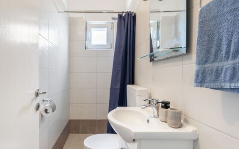 Kata: Specchio, Rubinetto, Idraulico Fixture, Lavandino Del Bagno, Proprietà, Costruzione, Lavello, Bagno, Viola