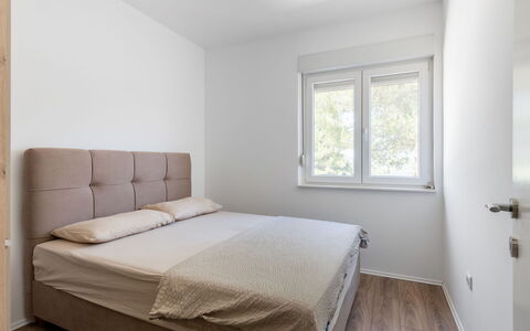 Kata: Mobilia, Proprietà, Comfort, Finestra, Shade, Legna, Tessile, Costruzione, Dipingere