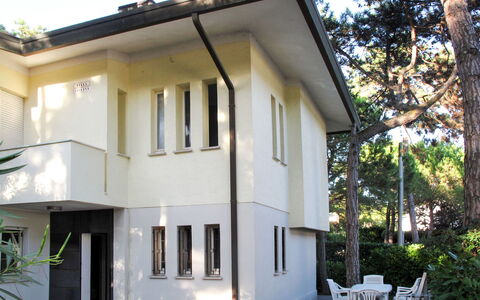 Villa Isolina: Casa, Proprietà, Costruzione, Casa, Immobiliare, Architettura, Facciata, Villetta, Camera, Villa