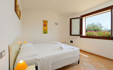 Ville San Pietro (Rei355): Camera Da Letto, Camera, Letto, Proprietà, Mobilia, Lenzuolo, Interior Design, Telaio Del Letto, Costruzione, Parete