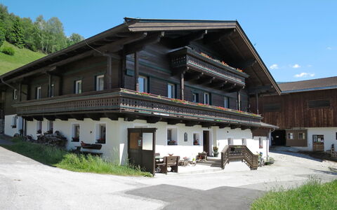 Kaprun 663: Pianta, Cielo, Finestra, Costruzione, Albero, Architettura, Lotto, Villetta, Casa, Raccordo