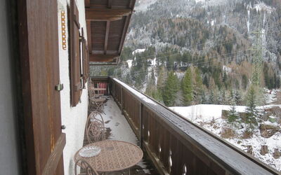 Sankt Anton am Arlberg 608: Proprietà, Neve, Costruzione, Pianta, Legna, Albero, Architettura, Cielo, Montagna, Finestra