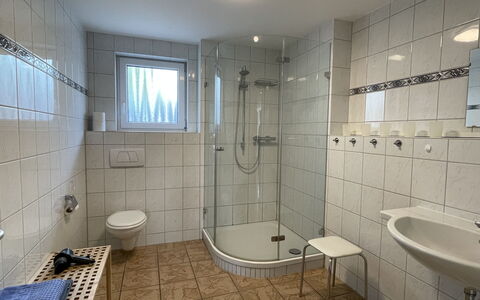 Bernau 625: Idraulico Fixture, Proprietà, Rubinetto, Lavello, Bagno, Costruzione, Soffione Doccia, Vasca Da Bagno, Doccia