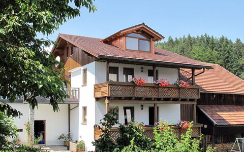 Kühbeck: Pianta, Cielo, Costruzione, Finestra, Casa, Albero, Lotto, Vegetazione, Zona Residenziale