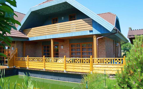 Breege 639: Casa, Casa, Proprietà, Costruzione, Villetta, Immobiliare, Tetto, Raccordo, Architettura, Portico