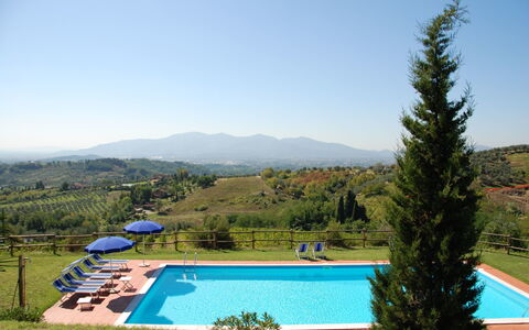 Fubbiano: Piscina, Proprietà, Tempo Libero, Estate, Albero, Vacanza, Immobiliare, Erba, Ricorrere, Hill Station