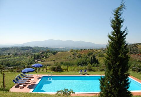 Fubbiano: Piscina, Proprietà, Tempo Libero, Estate, Albero, Vacanza, Immobiliare, Erba, Ricorrere, Hill Station