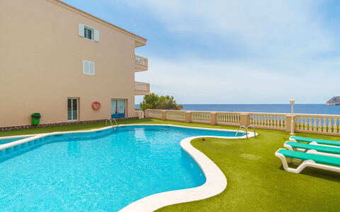 Sant Elm San Telmo 602: Acqua, Cielo, Nube, Proprietà, Piscina, Costruzione, Blu, Azzurro, Pianta, Mobili Da Esterno