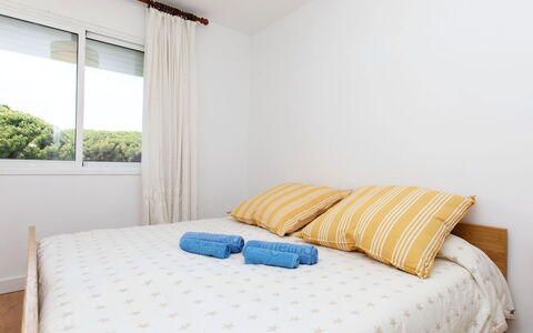 Green Mar C: Mobilia, Proprietà, Costruzione, Comfort, Azzurro, Tessile, Interior Design, Legna, Shade