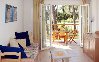L'Allée des Dunes 621.1: Camera, Proprietà, Mobilia, Interior Design, Soggiorno, Costruzione, Casa, Pavimento, Immobiliare, Casa
