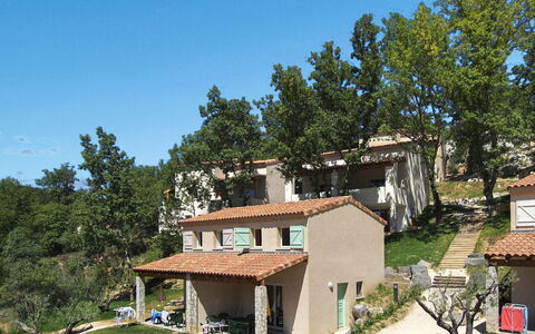 Vallon-Pont-D'Arc 621: Proprietà, Casa, Costruzione, Immobiliare, Casa, Albero, Villetta, Tetto, Architettura, Area Rurale