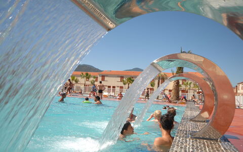 Argelès sur Mer 627: Acqua, Cielo, Piscina, Azzurro, Costruzione, Tempo Libero, Divertimento, Estate, Ricreazione