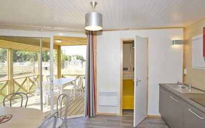 Le Mediterranée 628.4: Proprietà, Camera, Costruzione, Soffitto, Pavimento, Casa, Mobilia, Immobiliare, Interior Design, Architettura