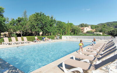 Gordes 611: Piscina, Acqua, Proprietà, Tempo Libero, Vacanza, Ricorrere, Estate, Costruzione, Casa, Immobiliare