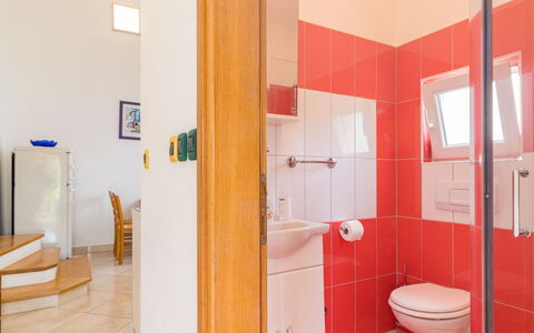 Pula 664: Costruzione, Idraulico Fixture, Bagno, Lavello, Viola, Legna, Pavimento, Gabinetto, Pavimentazione, Toilet Seat