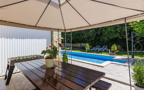 Pula Marčana 609: Mobili Da Esterno, Mobilia, Sedia, Shade, Tavolo Esterno, Tavolo, Cucina & Sala Da Pranzo Tavolo, Terrazza, Giardino, Struttura Esterna