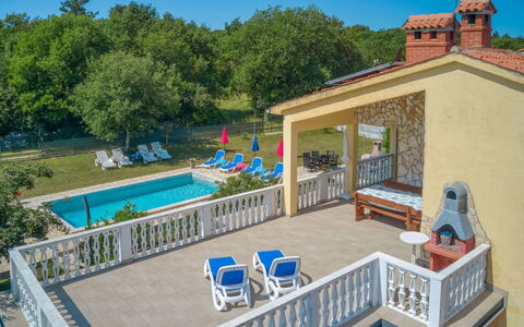 Lola: Proprietà, Costruzione, Casa, Immobiliare, Piscina, Casa, Villa, Estate, Terrazza, Camera