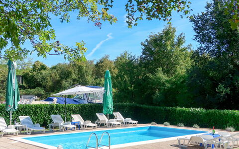 Krk Malinska 632: Piscina, Proprietà, Tempo Libero, Immobiliare, Albero, Casa, Vacanza, Ricorrere, Estate, Estate