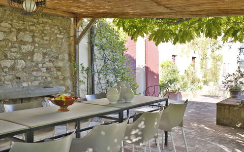 Ricavoli: Proprietà, Camera, Interior Design, Costruzione, Tavolo, Parete, Sala Da Pranzo, Casa, Immobiliare, Mobilia
