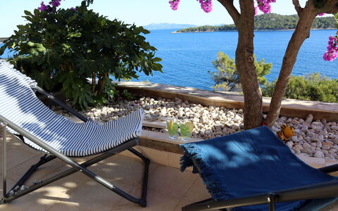 Korčula Korčula 606: Mobili Da Esterno, Mobilia, Proprietà, Lettino, Tavolo Esterno, Sedia Pieghevole, Sedia A Sdraio, Vacanza, Tempo Libero, Terrazza