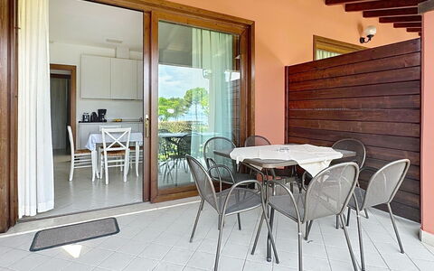 Alloggio:&nbsp;Front Lake Resort le Corti del Lago 617.3