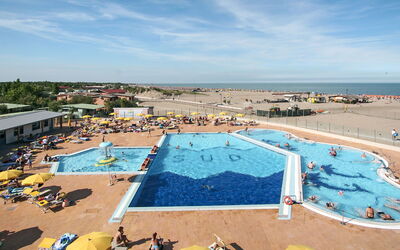 Rosolina Mare 626: Nube, Cielo, Acqua, Piscina, Azzurro, Sedia, Corpo D'Acqua, Località Balneare
