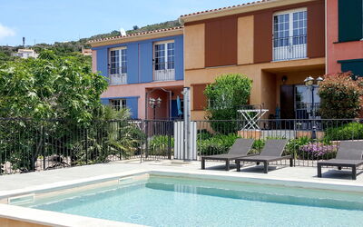 Galéria 611: Proprietà, Costruzione, Casa, Immobiliare, Piscina, Zona Residenziale, Casa, Appartamento, Villa, Estate