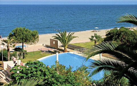 Moriani-Plage 623: Acqua, Cielo, Proprietà, Pianta, Costruzione, Luce, Azzurro, Natura, Albero, Località Balneare