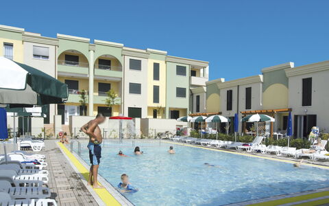 Caorle 642: Piscina, Ricorrere, Materiale Composito, Mobili Da Esterno, Shade, Hotel, Eco Hotel, Giochi D'Acqua, Terme