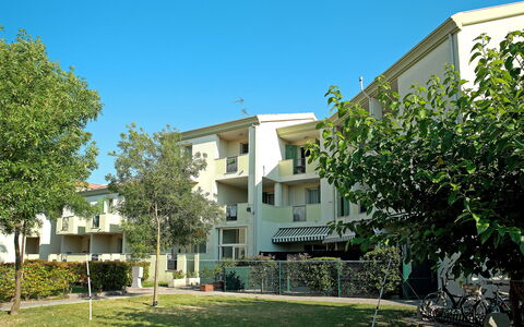Caorle 646: Proprietà, Zona Residenziale, Casa, Casa, Costruzione, Immobiliare, Quartiere, Architettura, Appartamento, Estate