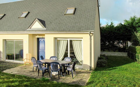 Néroli: Proprietà, Casa, Casa, Costruzione, Villetta, Immobiliare, Zona Residenziale, Cortile, Agriturismo, Backyard