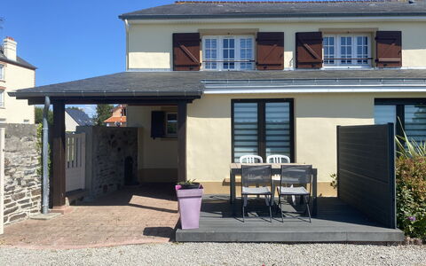 Barneville Carteret 620: Costruzione, Finestra, Casa, Casa, Zona Residenziale, Tetto, Porta, Facciata, Architettura, Villetta