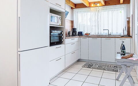 Tal Ar Mor: Cucina, Elettrodomestico Da Cucina, Controsoffitto, Cabinetry, Pavimentazione, Apparecchio Major, Interior Design, Legna, Pavimento, Mobilia