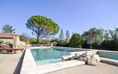 Velleron 603: Acqua, Cielo, Pianta, Proprietà, Piscina, Albero, Mobili Da Esterno, Shade, Rettangolo, Erba