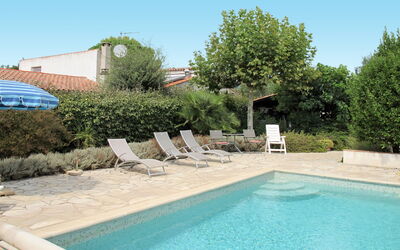 Les Pins Parasols (Rsa110)