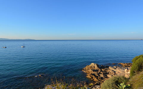 Ajaccio 604: Acqua, Cielo, Risorse Idriche, Pianta, Ecoregione, Azzurro, Ambiente Naturale, Paesaggio Naturale, Costiera E Morfologie Oceanic, Nube
