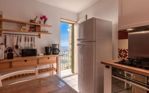 Casa Marcelli: Proprietà, Mobilia, Cabinetry, Controsoffitto, Cucina, Legna, Interior Design, Mensola, Parete, Pavimento