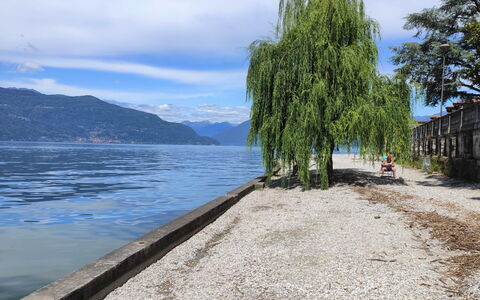 Montesole: Nube, Acqua, Cielo, Legna, Lago, Manto Stradale, Albero, Costiera E Morfologie Oceanic, Corpo D'Acqua, Banca