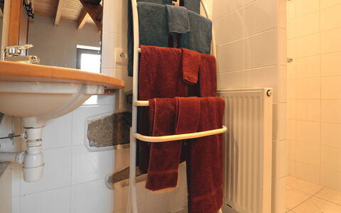 Moulin Bastard: Legna, Linea, Bagno, Pavimentazione, Gabinetto, Scaffalature, Gas, Latifoglie, Idraulico, Tinte E Ombre