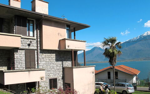 Gera Lario 679: Proprietà, Casa, Zona Residenziale, Costruzione, Architettura, Casa, Immobiliare, Hill Station, Montagna, Facciata