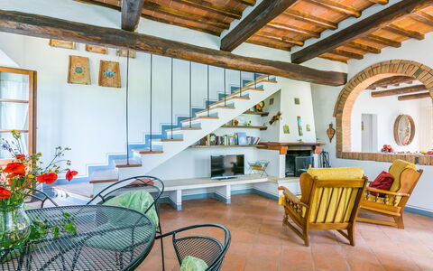 Il Fienile: Pianta, Proprietà, Costruzione, Paesaggio Naturale, Albero, Lotto, Casa, Villetta, Paesaggio, Zona Residenziale