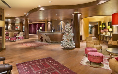 Val Thorens 929: Interior Design, Camera, Proprietà, Costruzione, Atrio, Pavimento, Soggiorno, Mobilia, Pavimentazione, Decorazione