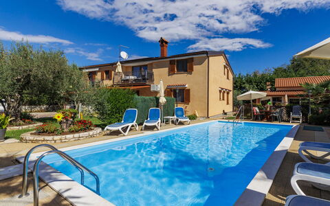 Poreč 649: Piscina, Ricorrere, Mobili Da Esterno, Ombrello, Tempo Libero, Lettino, Eco Hotel, Sedia, Hacienda, Hotel