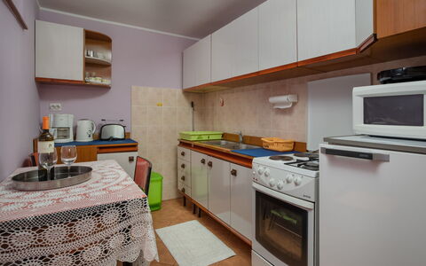 Poreč Kaštelir 655: Proprietà, Camera, Controsoffitto, Cucina, Mobilia, Cabinetry, Cucina Stufa, Apparecchio Major, Costruzione, Interior Design