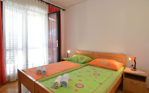Trogir 667: Camera Da Letto, Letto, Camera, Mobilia, Lenzuolo, Proprietà, Telaio Del Letto, Materasso, Interior Design, Bedding